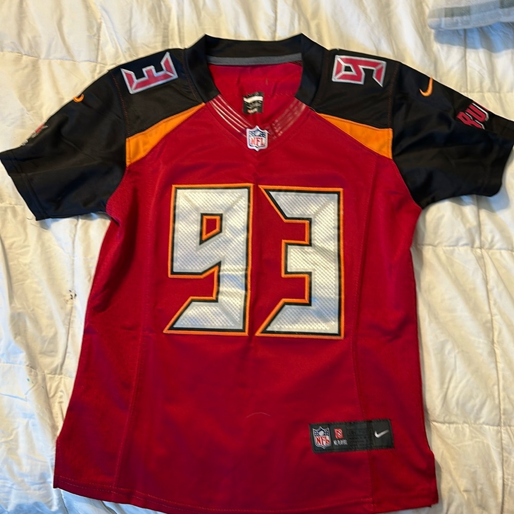 McCoy bucs jersey nfl